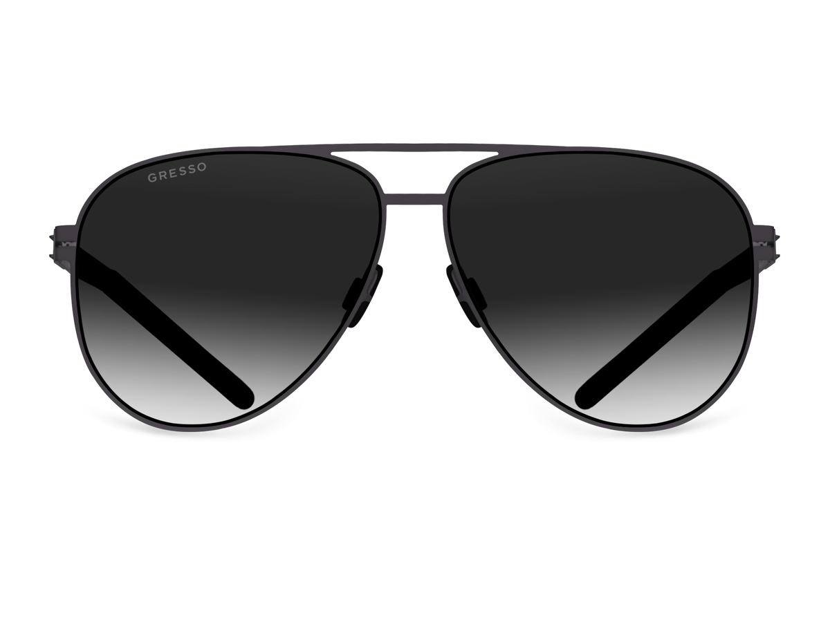 Titanium aviator sunglasses for men GRESSO Chelsea with Zeiss polarized grey lenses #color_grey-gradient