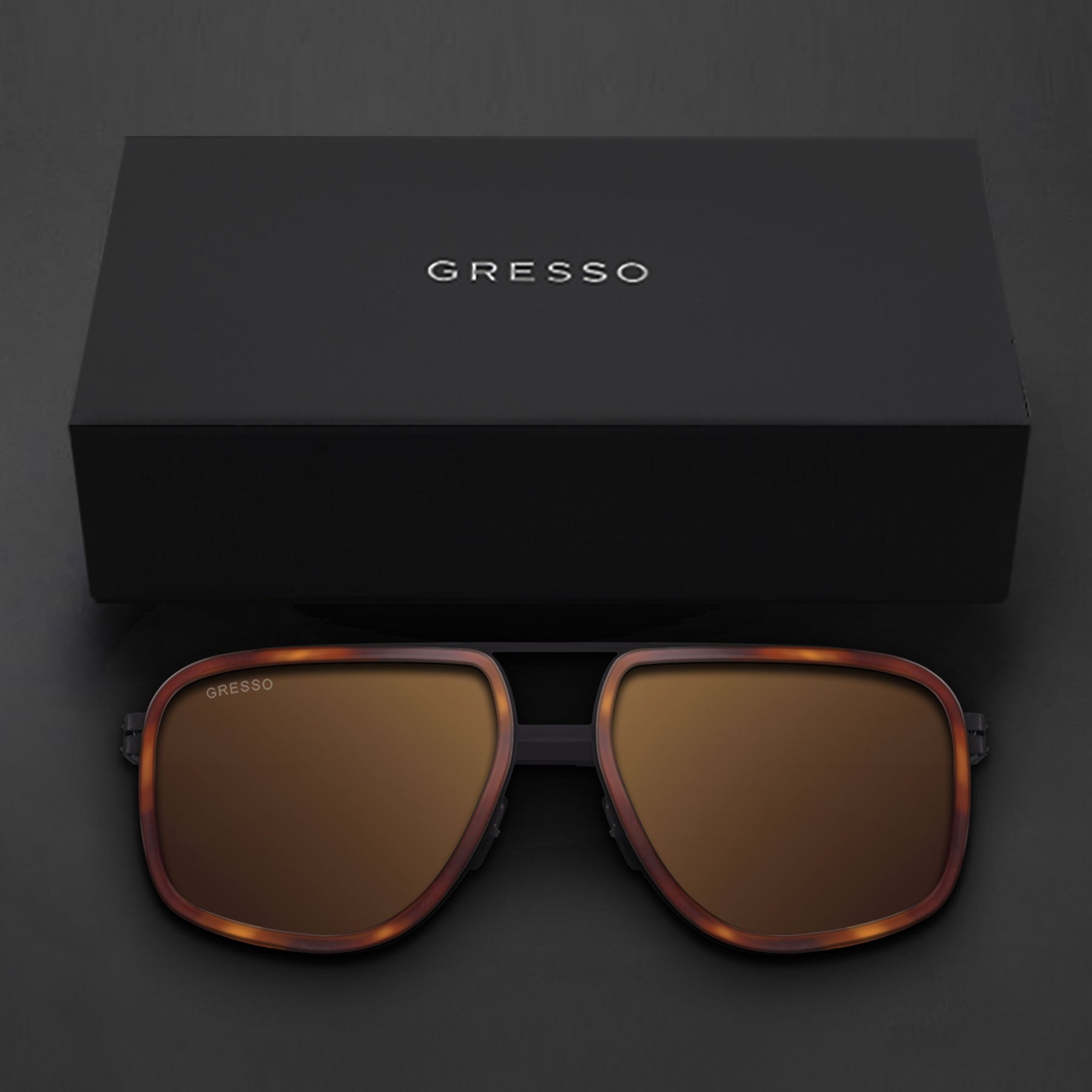 HENDERSON / TITANIUM