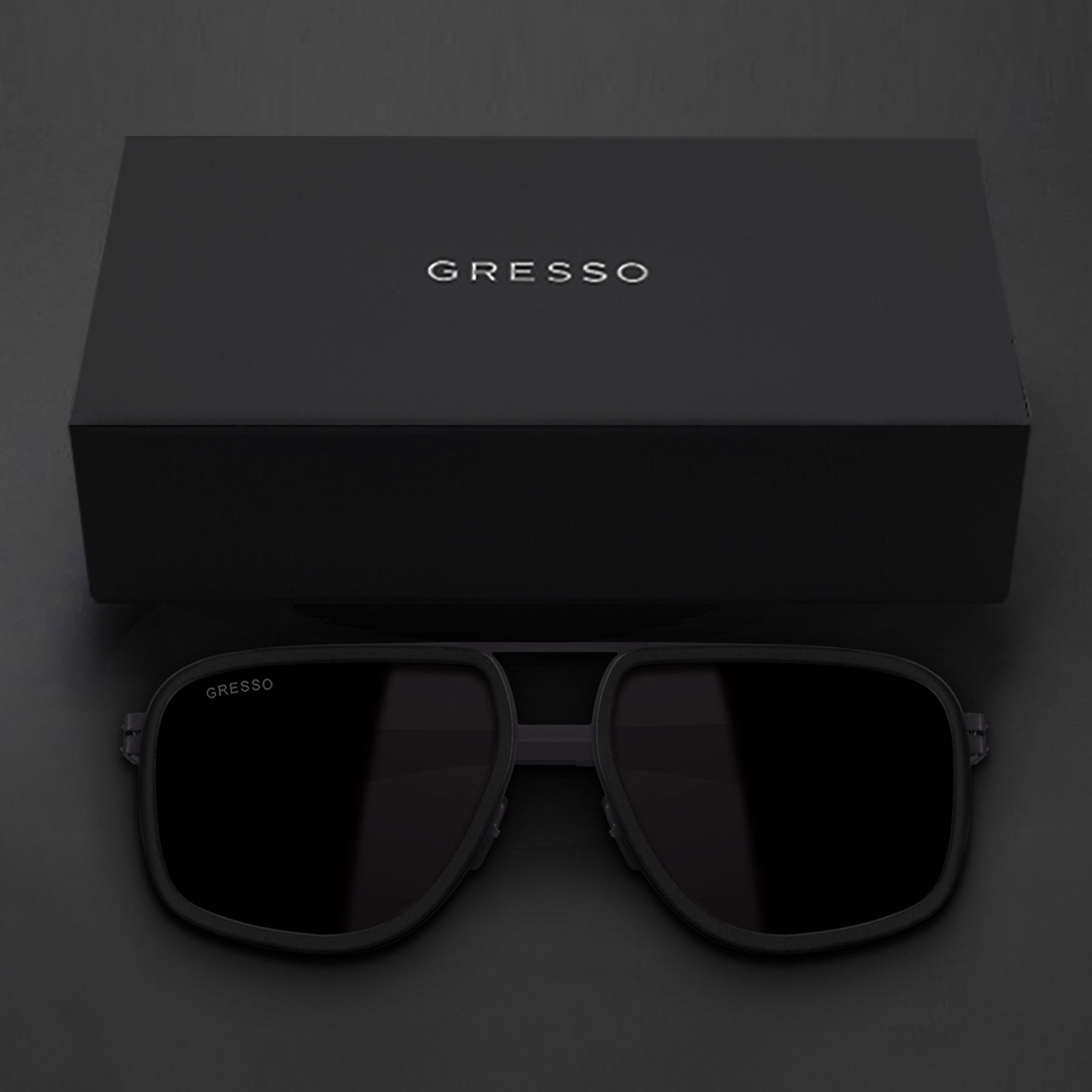 HENDERSON / TITANIUM