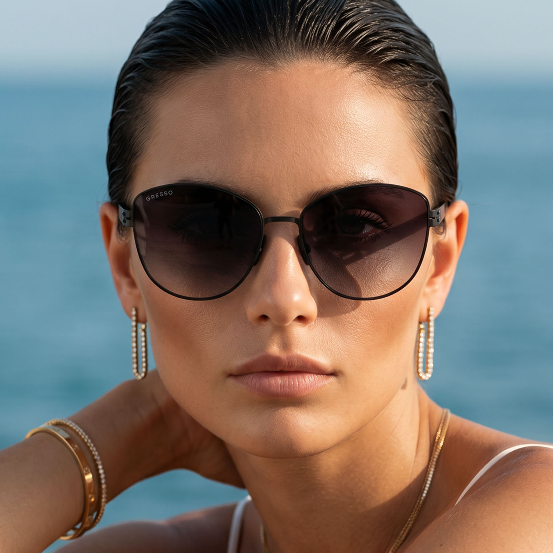 Titanium cat eye sunglasses for women GRESSO Elizabeth with Zeiss polarized grey lenses