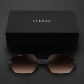 SINGAPORE / TITANIUM